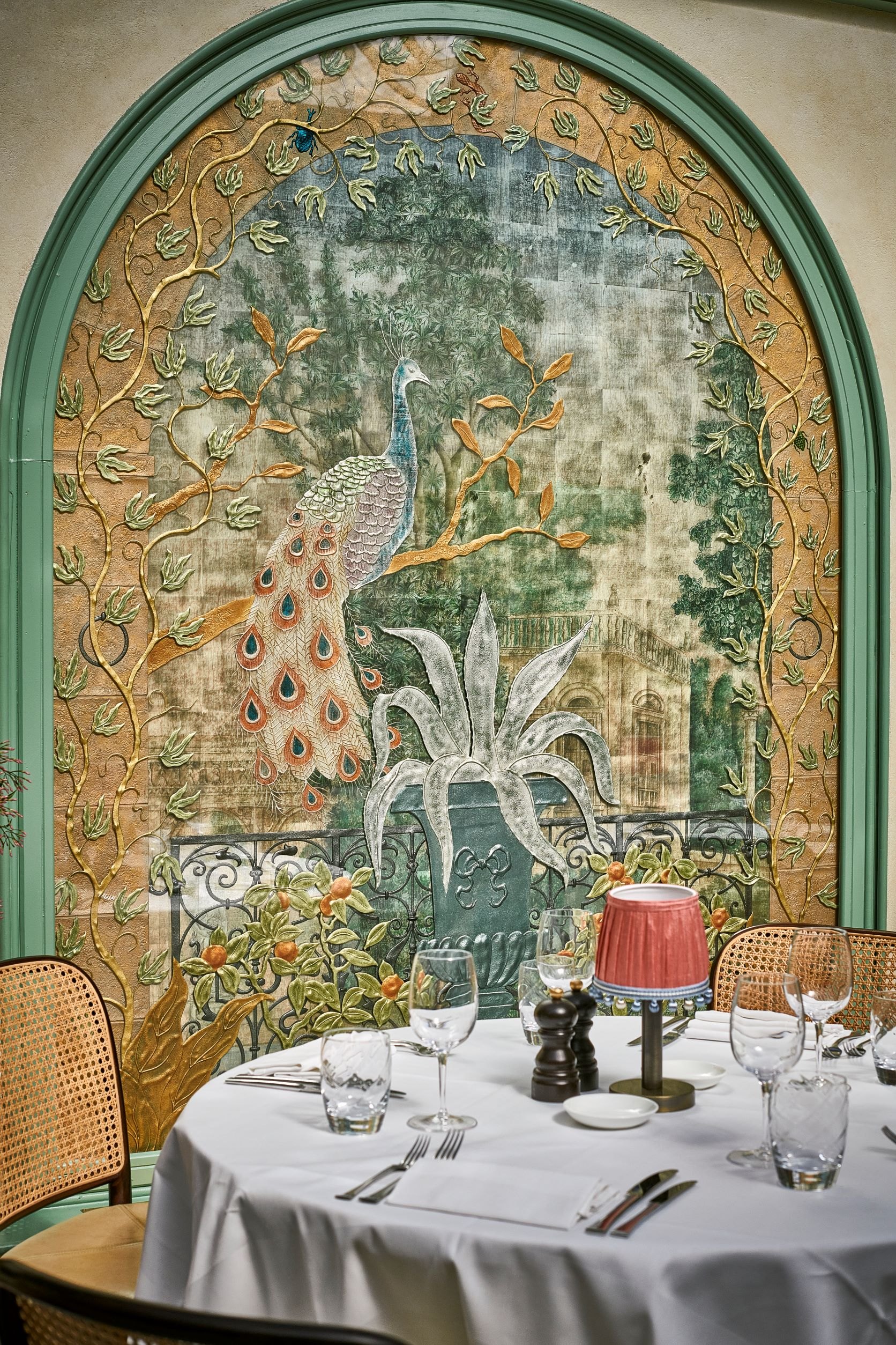 Daphne's, London