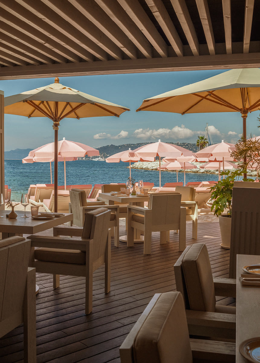 Les Pêcheurs (Cap d'Antibes Beach Hotel), French Riviera