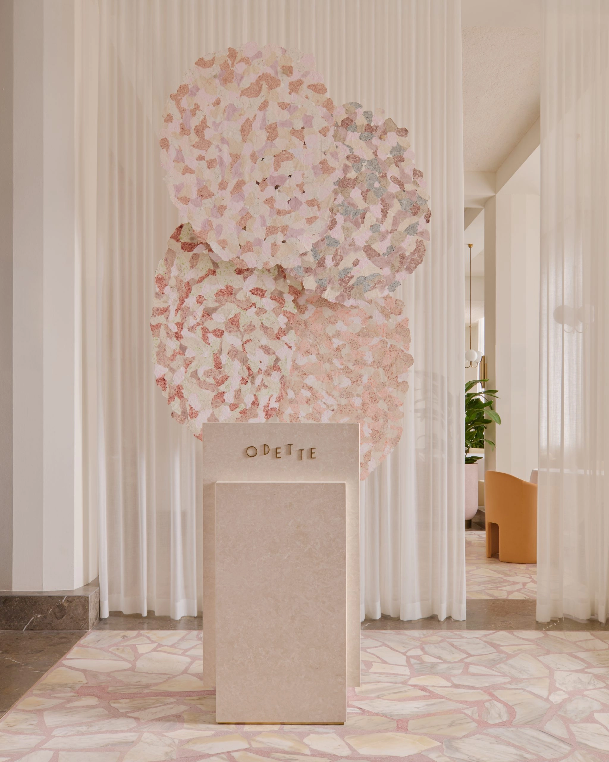 Odette, Singapore