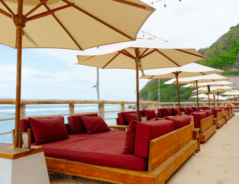 Sundays Beach Club, Bali