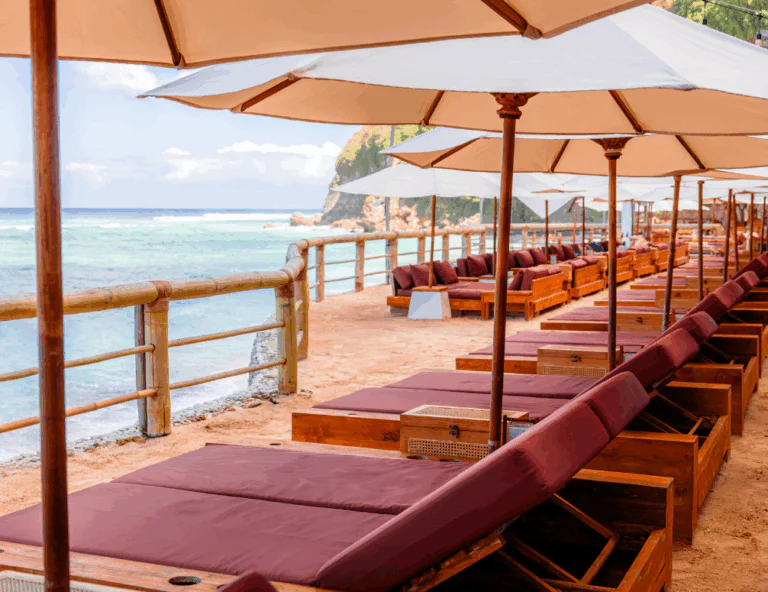Sundays Beach Club, Bali